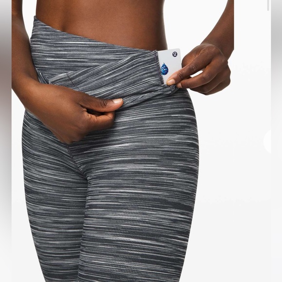 Lululemon Align Crop 21" *Cross Waist
Mini Space Dye Herringbone Heathered - Picture 5 of 16